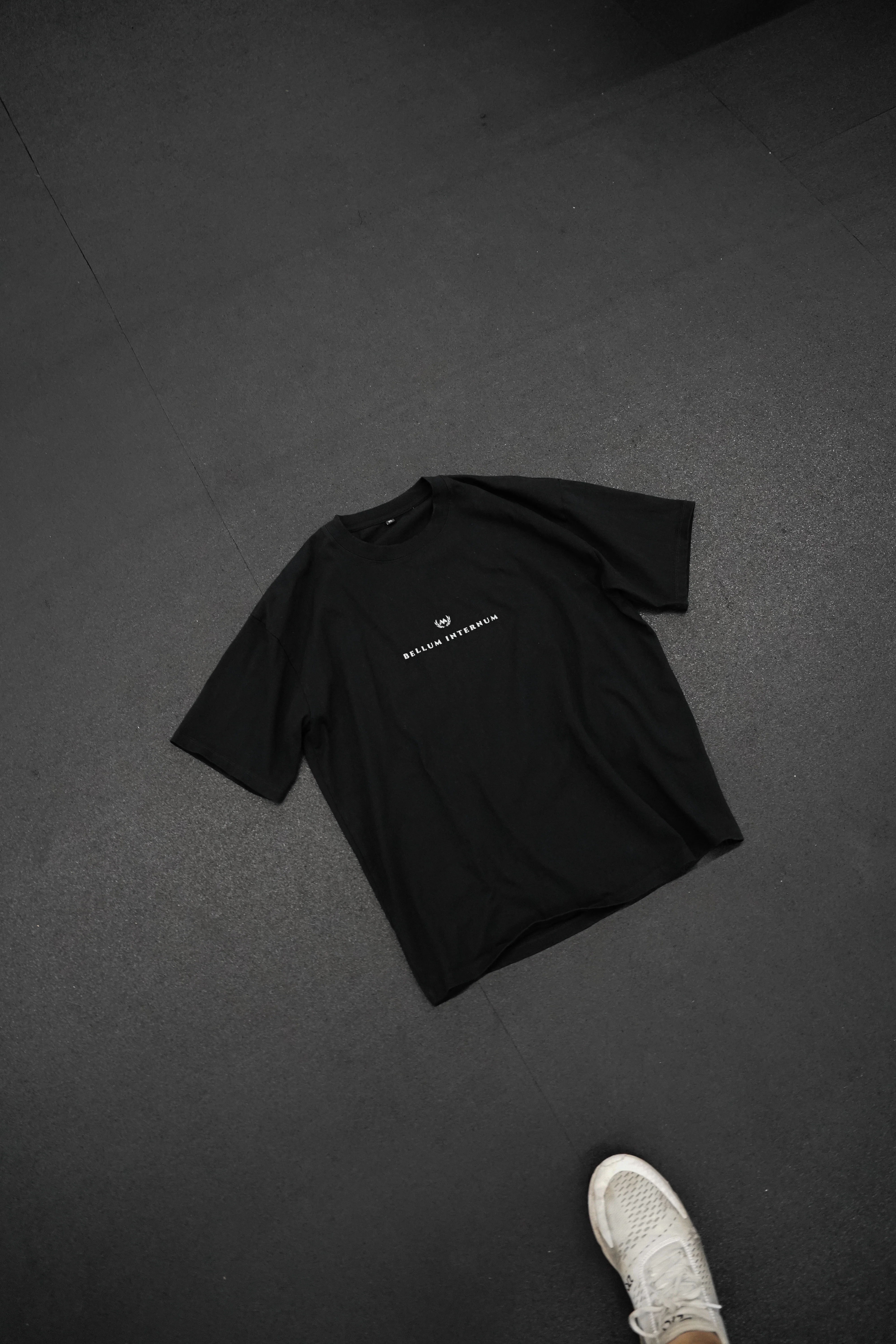 'BELLUM INTERNUM' TEE - BLACK - Image 5