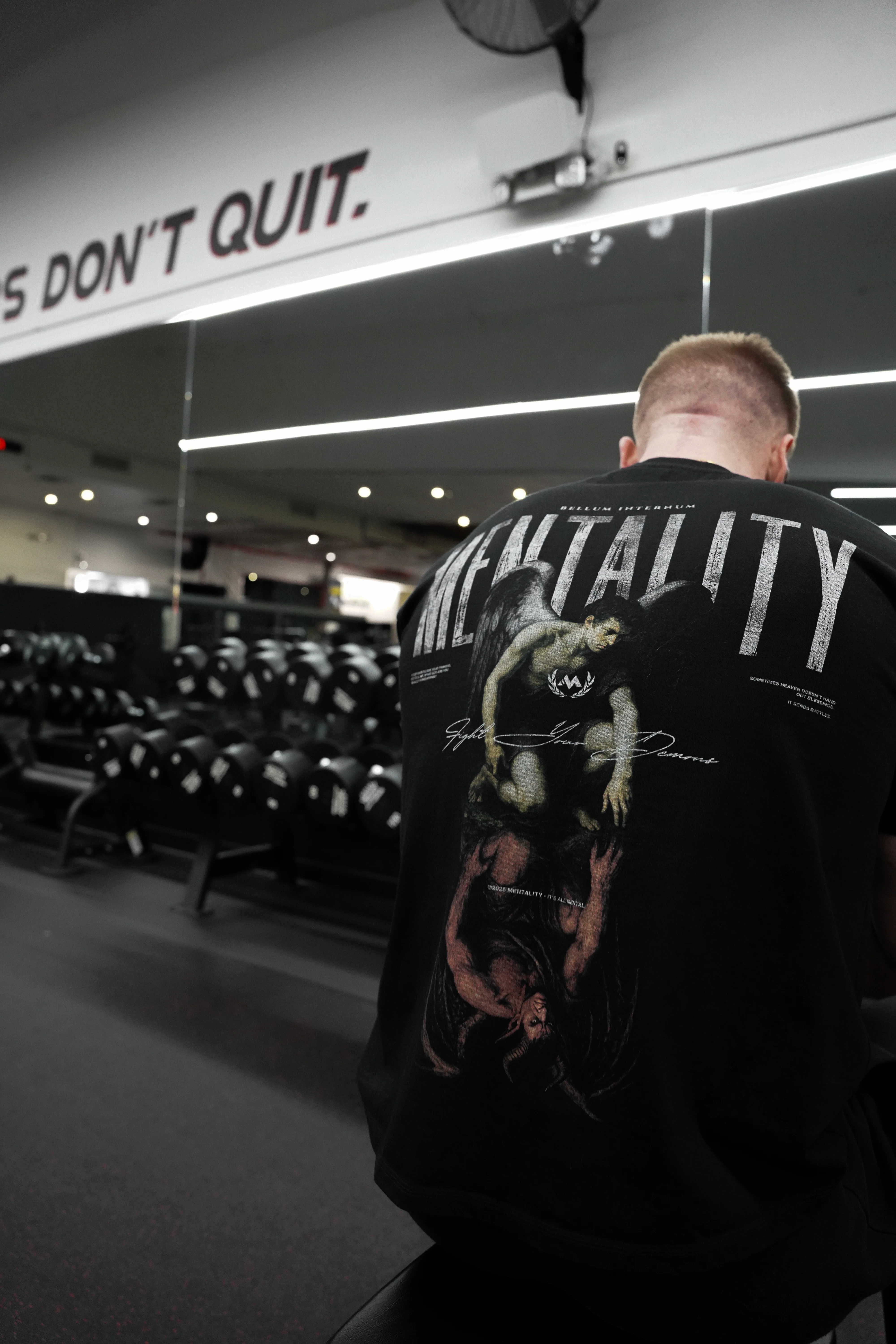 'BELLUM INTERNUM' TEE - BLACK - Image 6