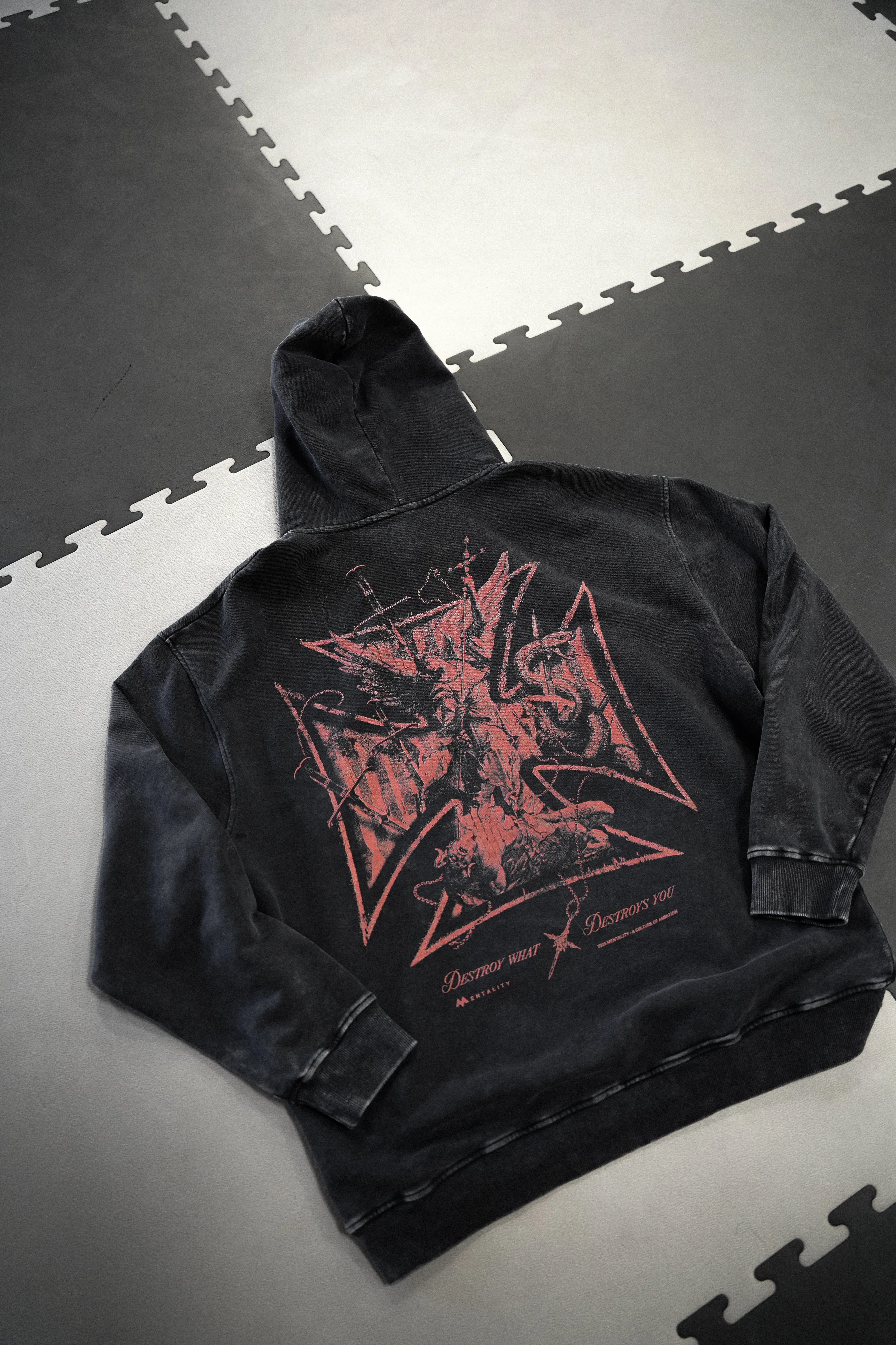 'DESTROY EVIL' HOODIE - VINTAGE - Image 5