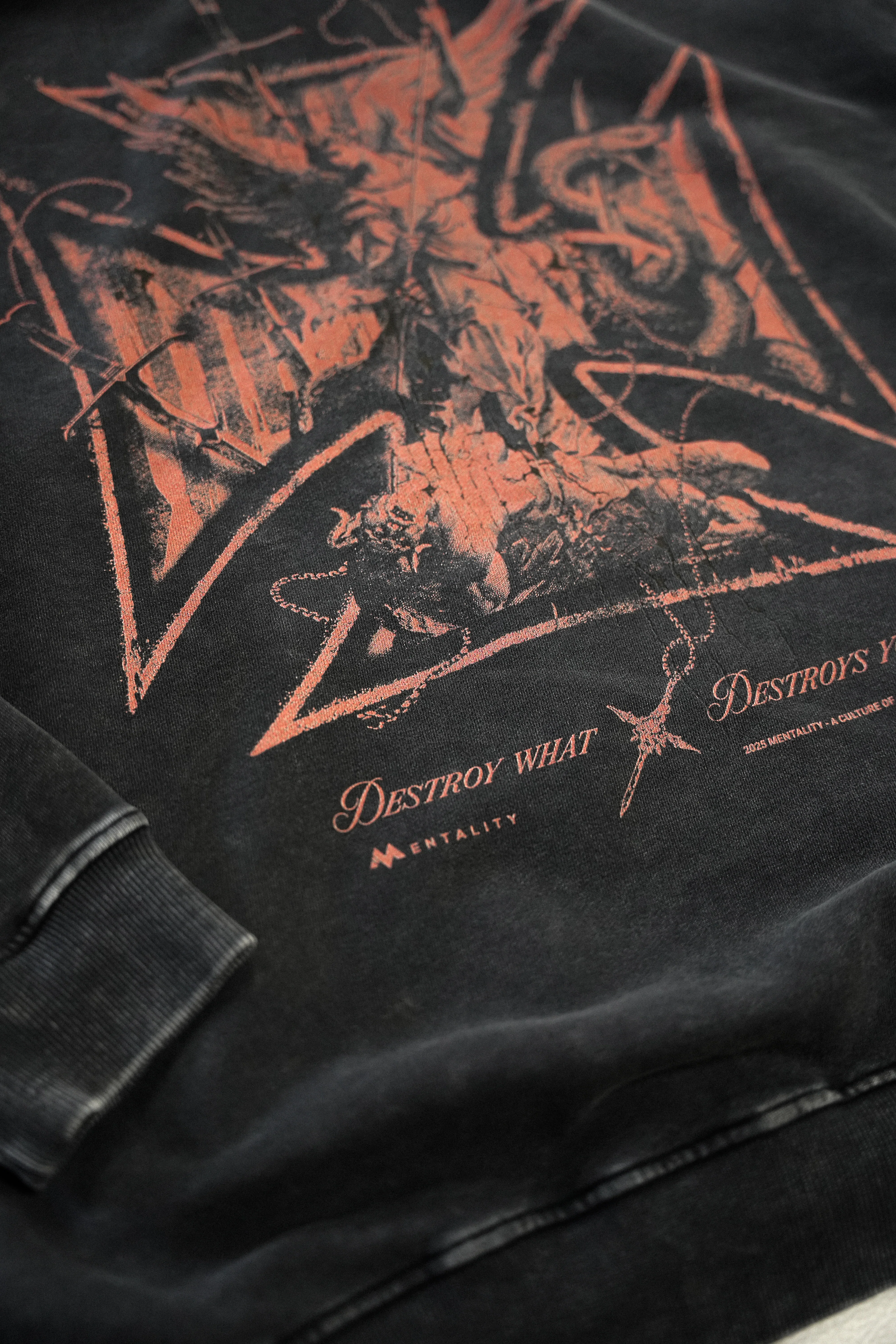 'DESTROY EVIL' HOODIE - VINTAGE - Image 6