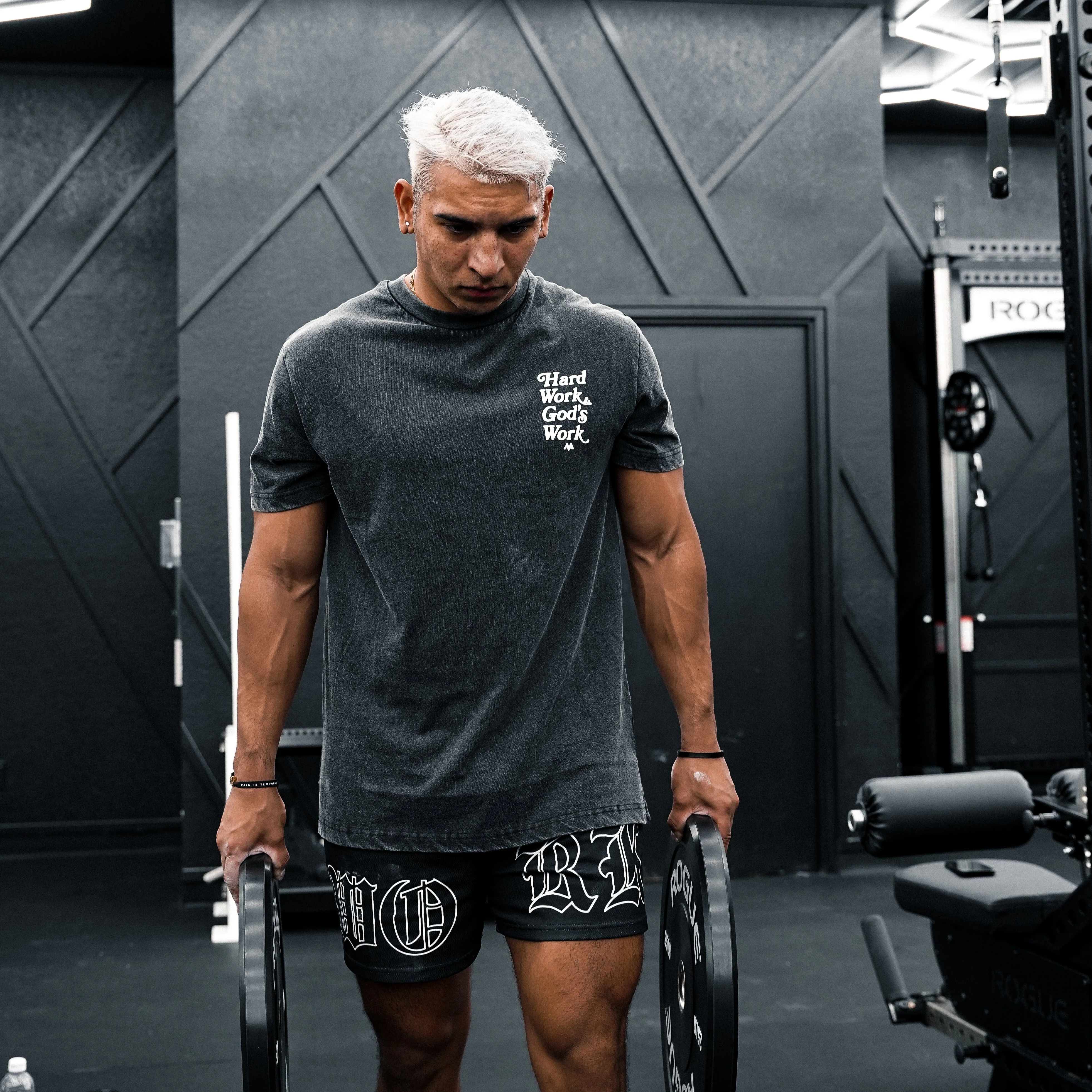 'HARD WORK & GOD'S WORK' TEE - VINTAGE - Image 3