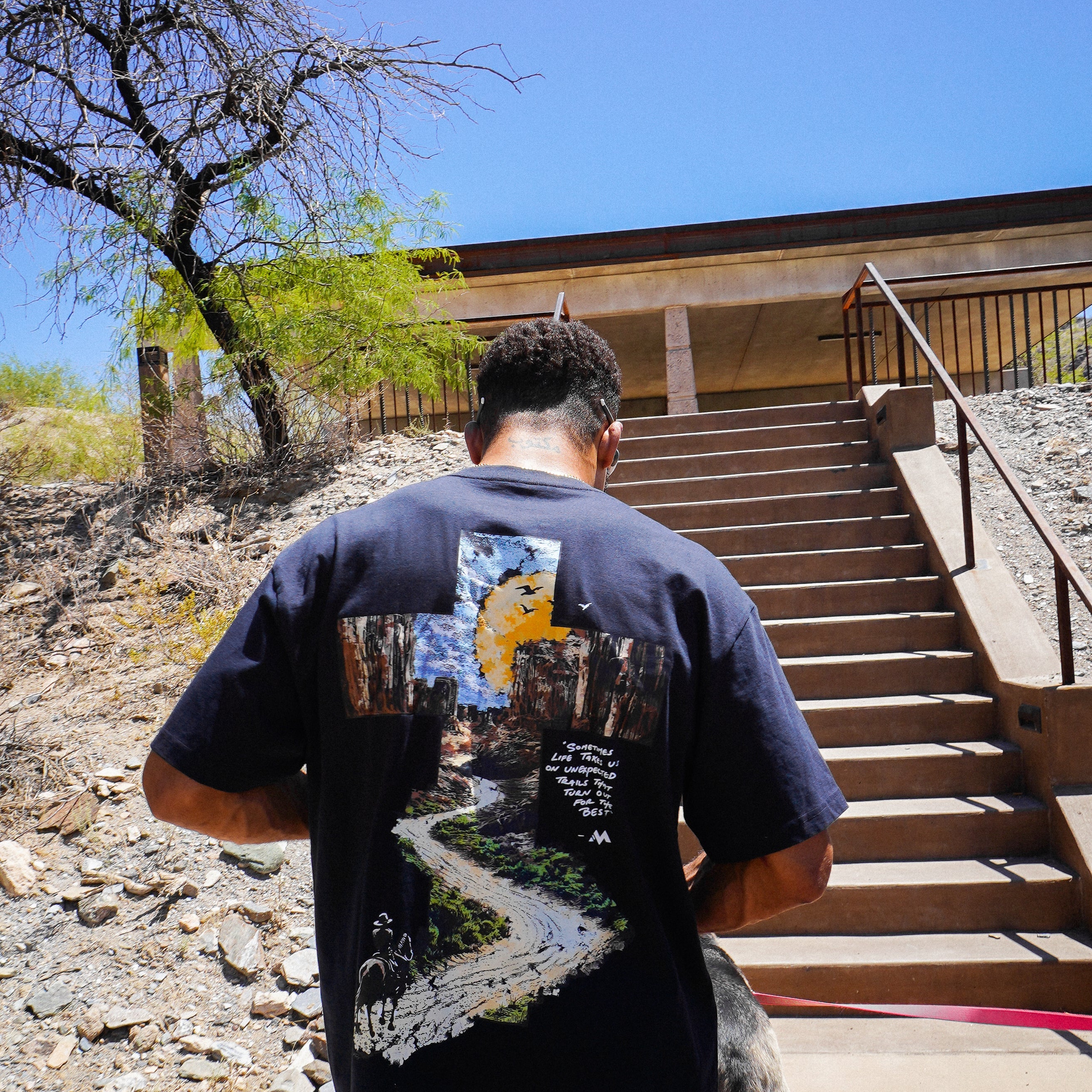 PARADISE TRAIL TEE - NAVY BLUE - Image 4