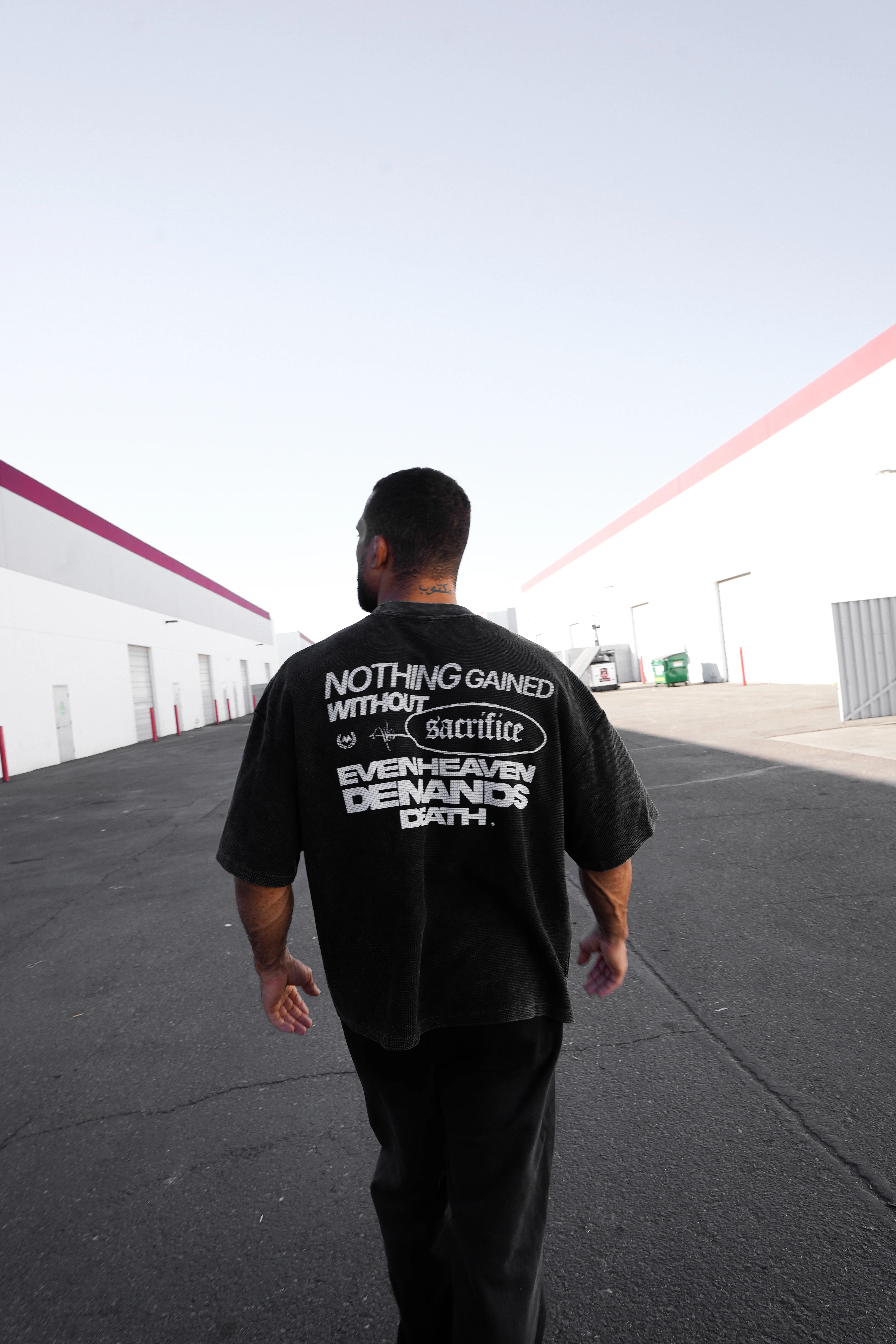 SACRIFICE VINTAGE WAFFLE TEE - Image 4