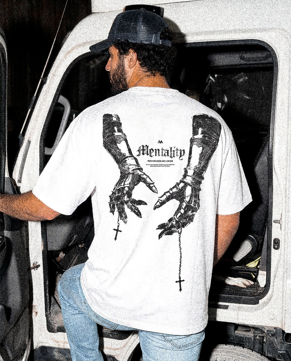 KNIGHT'S ROSARY TEE - Image 3
