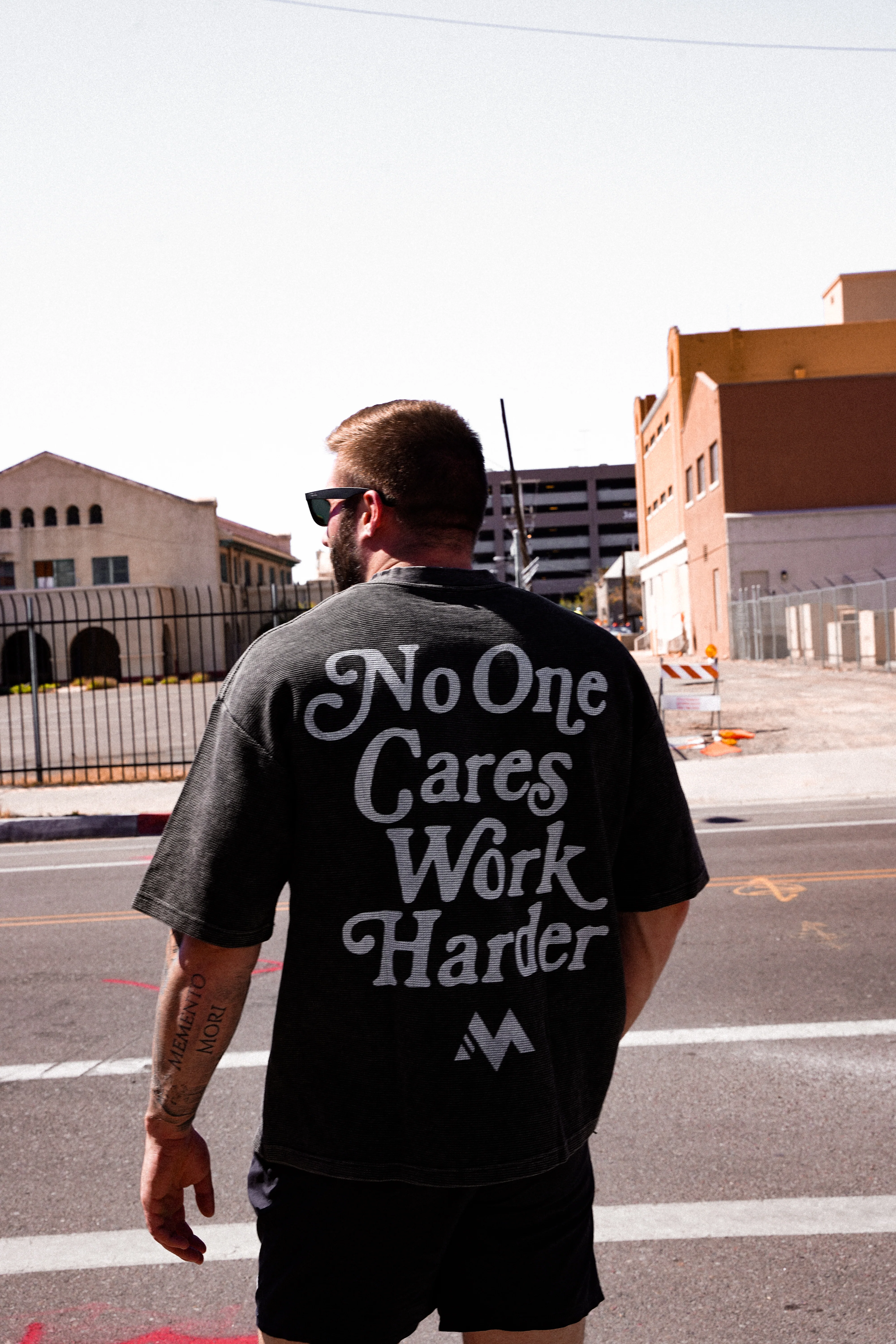 WORK HARDER VINTAGE WAFFLE TEE - Image 3